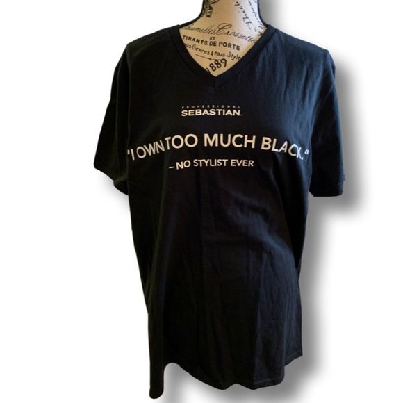 Annil Tops - Annil Lightweight Black Tee Size L “ I own too much black no stylist ever”